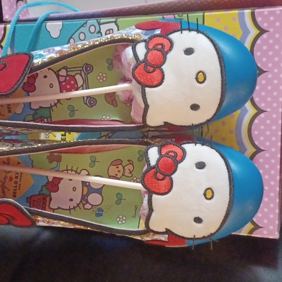 United Kingdom 🇬🇧 irregular choice hello kitty shoes - Picture 2 of 10